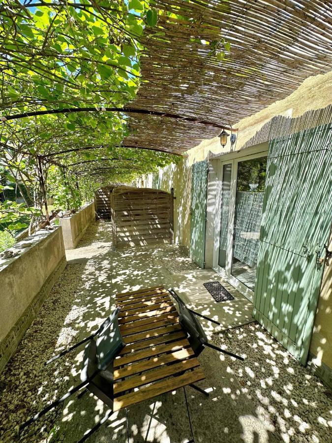 Clos De La Noria Pont-Saint-Esprit Buitenkant foto